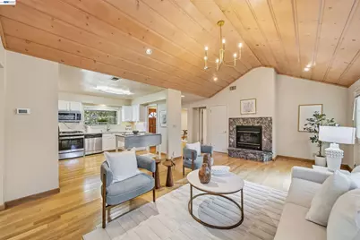 10561 Carver Dr, Cupertino, CA 95014 - Photo 8