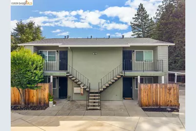 111 Virginia Hills Dr, Martinez, CA 94553 - Photo 4
