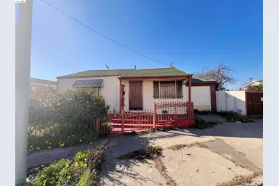 331 50th St, Richmond, CA 94804 - Photo 1