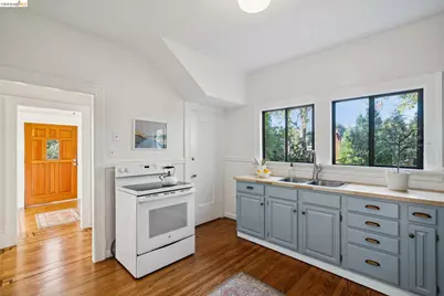 2707 Dana St, Berkeley, CA 94705 - Photo 22