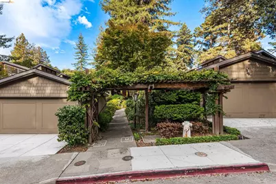 2 Clarewood Mall, Oakland, CA 94618 - Photo 2