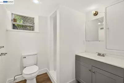 3890 Serrano St, Martinez, CA 94553 - Photo 32