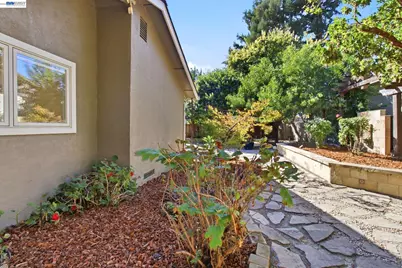 4717 Canary Dr, Pleasanton, CA 94566 - Photo 34