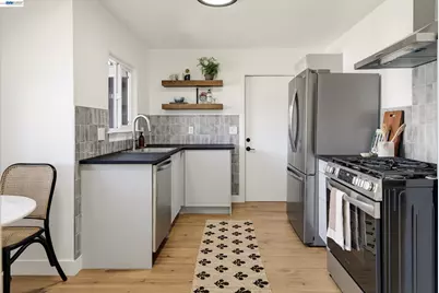 228 Harder Rd, Hayward, CA 94544 - Photo 6