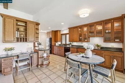 2172 Angus Dr, Walnut Creek, CA 94598 - Photo 16