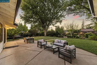 2172 Angus Dr, Walnut Creek, CA 94598 - Photo 38