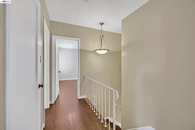 553 Glenview Ave., Oakland, CA 94610 - Photo 24