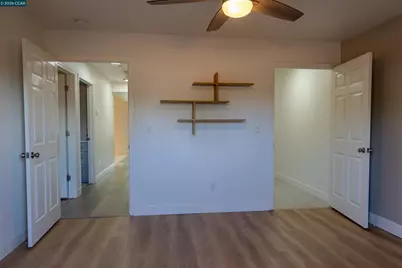 2371 Alta Garden Ln, Sacramento, CA 95825 - Photo 14