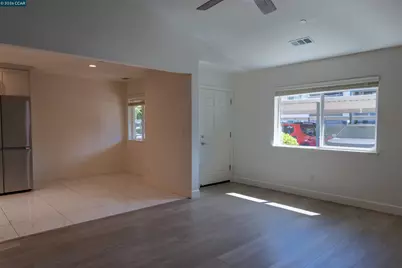 2371 Alta Garden Ln, Sacramento, CA 95825 - Photo 6