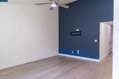 2371 Alta Garden Ln, Sacramento, CA 95825 - Photo 4