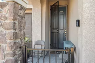 15195 Leland St, Lathrop, CA 95330 - Photo 6
