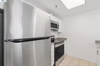 989 Webster Street #546, Oakland, CA 94607 - Photo 6