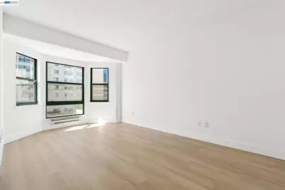 989 Webster Street #546, Oakland, CA 94607 - Photo 20