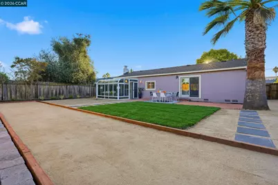 433 Lassen Dr, Martinez, CA 94553 - Photo 50