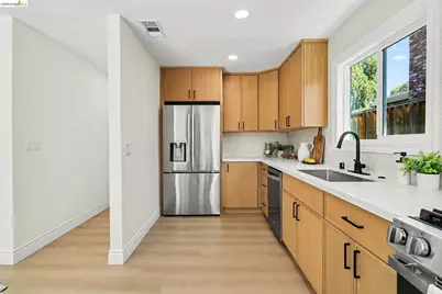 1036 Smith Ave, Campbell, CA 95008 - Photo 20
