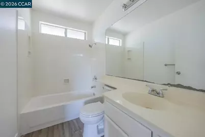 200 Oriole Ct, Hercules, CA 94547 - Photo 16
