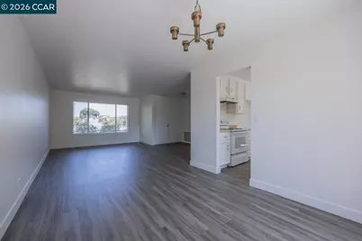 200 Oriole Ct, Hercules, CA 94547 - Photo 4