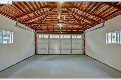 6773 Wilton Dr, Oakland, CA 94611 - Photo 56