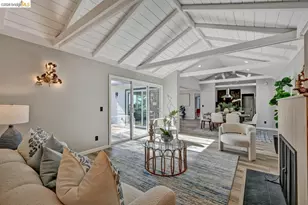 6773 Wilton Dr, Oakland, CA 94611 - Photo 8