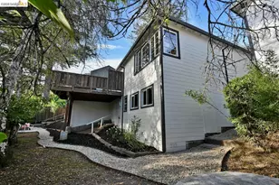 6773 Wilton Dr, Oakland, CA 94611 - Photo 54