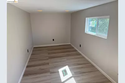 6773 Wilton Dr, Oakland, CA 94611 - Photo 62