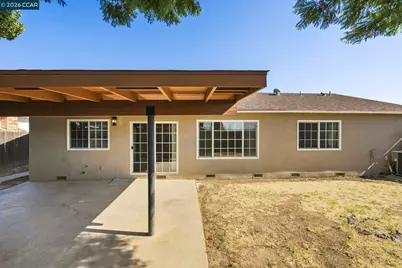 3 Sandalwood Ct, Pittsburg, CA 94565 - Photo 36