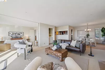 5405 Carlton St #202, Oakland, CA 94618 - Photo 10
