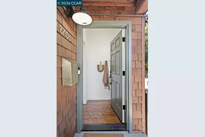 2703 Mathews St, Berkeley, CA 94702 - Photo 52