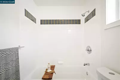 2703 Mathews St, Berkeley, CA 94702 - Photo 26