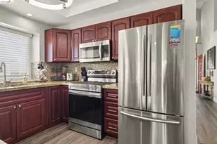 512 Catalina Cir, Vallejo, CA 94589 - Photo 10