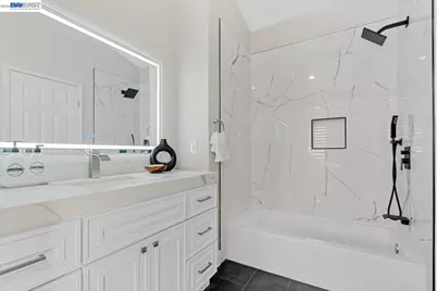 4820 Hibernia Dr #112, Dublin, CA 94568 - Photo 16