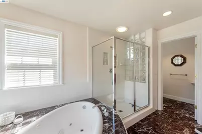 8016 Golden Eagle Way, Pleasanton, CA 94588 - Photo 36