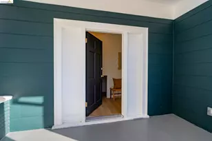 2630 Highland Ave, Oakland, CA 94606 - Photo 38
