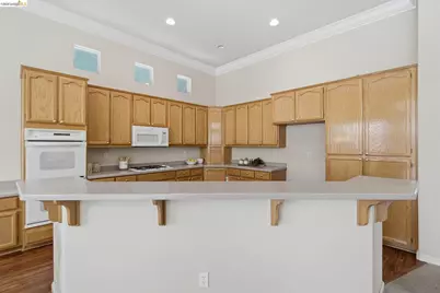 350 Gladstone Dr, Brentwood, CA 94513 - Photo 20