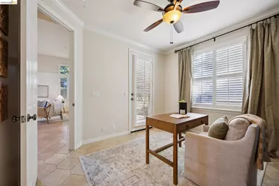 489 Gray Ct, Benicia, CA 94510 - Photo 56