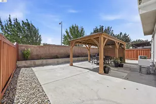 1542 Portofino Dr, Bay Point, CA 94565 - Photo 20