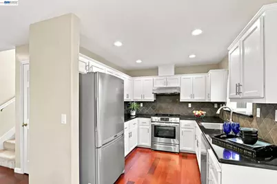 2158 Capitol Park Ct, San Jose, CA 95132 - Photo 6