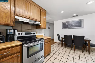 509 Hacienda Ln, Suisun City, CA 94585 - Photo 12