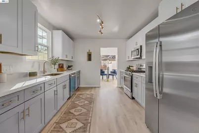 2468 82nd Ave, Oakland, CA 94605 - Photo 12