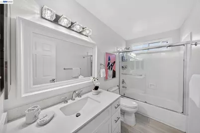 32245 Chechester Dr, Union City, CA 94587 - Photo 22