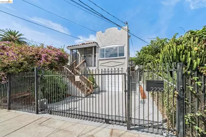 2229 21st Ave, Oakland, CA 94606 - Photo 40