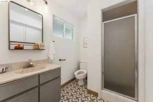 2659 Carisbrook Dr, Oakland, CA 94611 - Photo 54