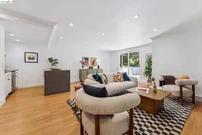 2659 Carisbrook Dr, Oakland, CA 94611 - Photo 46