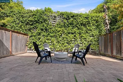 2 Heritage Oaks Rd, Pleasant Hill, CA 94523 - Photo 34