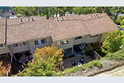 2 Heritage Oaks Rd, Pleasant Hill, CA 94523 - Photo 46