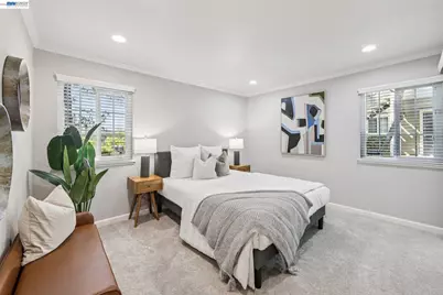 630 Canyon Oaks Drive #D, Oakland, CA 94605 - Photo 16