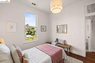 3239 Adeline St, Oakland, CA 94608 - Photo 38