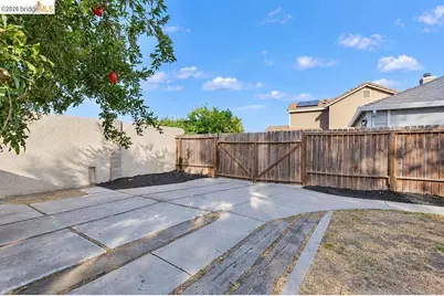 1953 Hamburg St, Oakley, CA 94561 - Photo 28