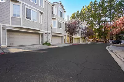 2207 Parnassus Ct, Hayward, CA 94542 - Photo 6