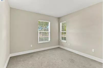 24217 2nd St, Hayward, CA 94541 - Photo 16